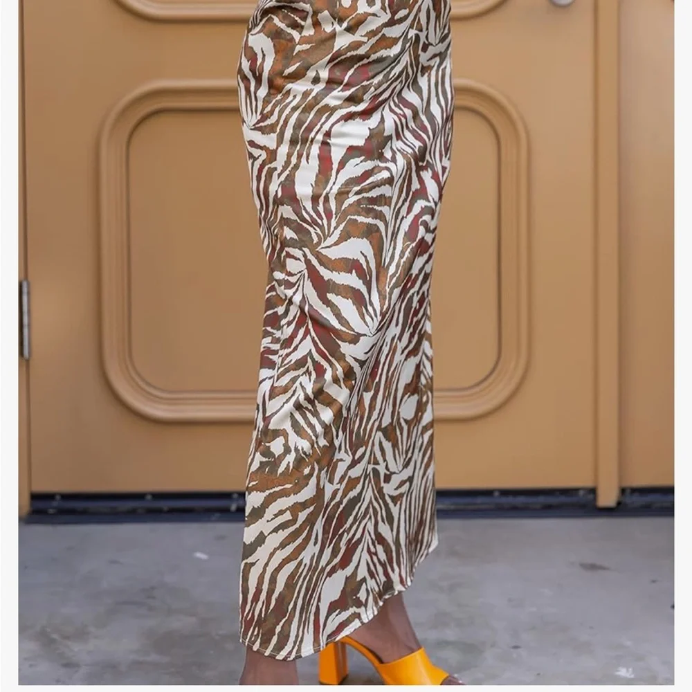 The Drop NWT CREAM BROWNS METALIC ANIMAL SATINY Print MIDI MAXI Skirt - Picture 3 of 7